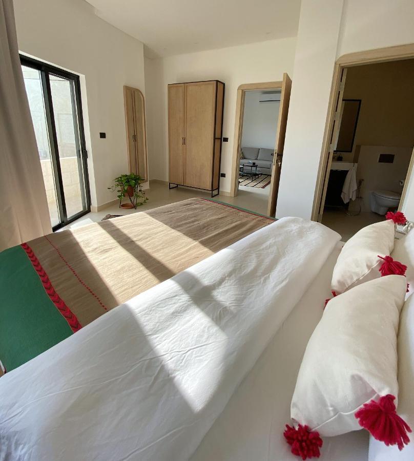 Nu Fifty Two Bed & Breakfast Amman Exterior photo