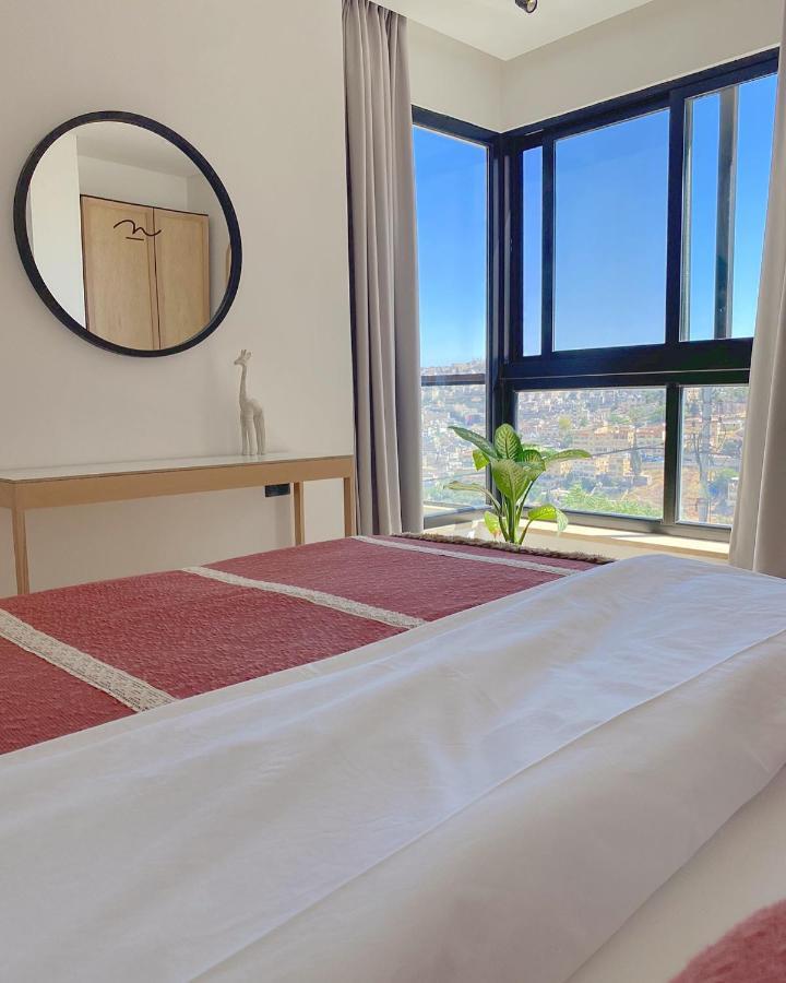 Nu Fifty Two Bed & Breakfast Amman Exterior photo